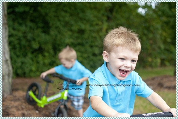 Joshua&Jacob Morris, IL Child & Family Photographer 16